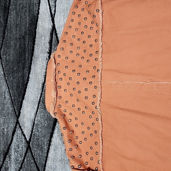 DUSTY PEACH STUDDED RAW-EDGE SNAP-BUTTON OVERSIZED FIT SHACKET JACKET - Picture 15 of 16